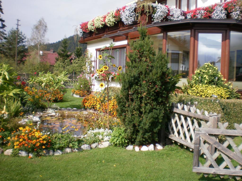 Pension Leyrer Kotschach-Mauthen Exterior foto