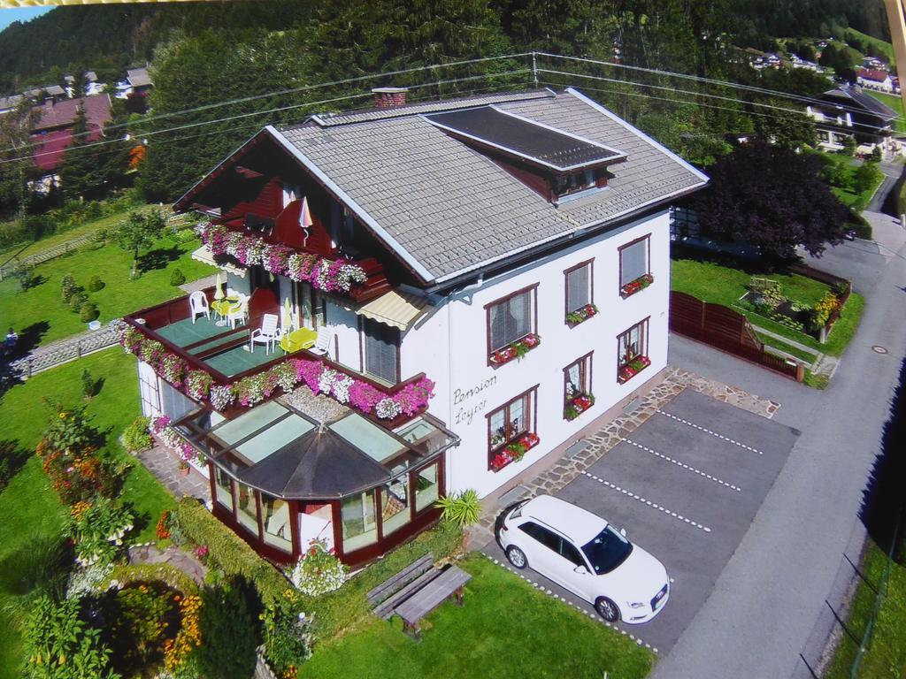 Pension Leyrer Kotschach-Mauthen Exterior foto